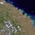Alluvione nelle Marche, le immagini del satellite Sentinel: i detriti finiti in mare “coprono” 1.600 chilometri quadrati di Adriatico
