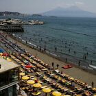 immagine Il mare bagna Napoli ma non è per tutti