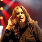 Ozzy Osbourne ricoverato in ospedale: «Complicazioni da influenza»