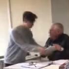 Prof picchiato in classe a Lucca, bocciatura per tre alunni
