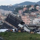 Ponte crollato, Genova sotto choc: oltre 600 gli sfollati. Evacuato un quartiere