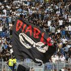 «Fascisti e violenti»: la Francia vieta la trasferta a Marsiglia ai tifosi della Lazio