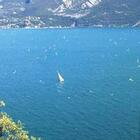 Windsurf, 17enne colpita alla testa dal boma durante gli International Games sul lago di Garda: è grave