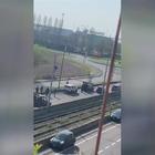 Milano, posti di blocco e militari per bloccare il traffico
