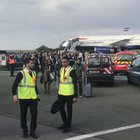Parigi, falso allarme sull'aereo evacuato all'aeroporto Charles De Gaulle