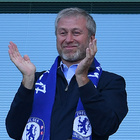Chelsea in vendita per 2 miliardi di sterline. Valutazione record per il club di Abramovich, media scatenati. Trema Sarri