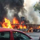 Bus in fiamme; la perizia della Procura: «C'è un difetto di fabbrica»