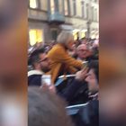 Bagno di folla per Sharon Stone a via del Babuino