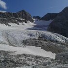 «La Marmolada ha solo 15 anni di vita», per gli esperti il ghiacciaio potrebbe scomparire a breve