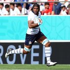 L'azzurro del rugby Maxime Mbandà vittima di insulti razzisti in strada: «Mi hanno detto negro di m...»
