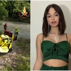 Denise Galatà, la 19enne dispersa nel fiume mentre faceva rafting in gita: trovato il suo caschetto. I testimoni: «Scontro tra gommoni»