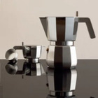 Moka, la macchinetta del caffè cambia forma. 