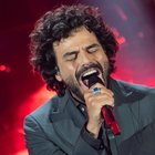 Sanremo, dramma Francesco Renga: «Papà ha l'Alzheimer, parla solo di mamma»