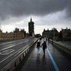 Londra torna zona rossa: stop ai pub 