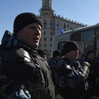 Russia, attacca passanti a coltellate e viene ucciso dalla polizia: 8 feriti