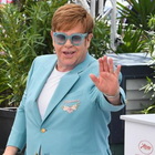 Elton John denunciato dal Codacons: la star nel mirino per la sua tappa estiva a Capri