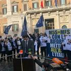 Giorgia Meloni, flashmob a Montecitorio