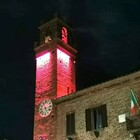 Tutta Italia in rosso contro la violenza sulle donne. Da Torino a Licata, piazze e monumenti illuminate