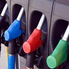 Caro carburanti, atteso nuovo intervento del Governo su benzina e bollette