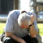 Caldo, attenzione al malato di Alzheimer: la disidratazione fa aumentare lo stato confusionale