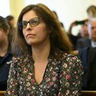 «Ilaria Salis accetta candidatura alle Europee con Avs»: la firma in carcere a Budapest