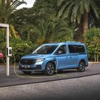 Ford Tourneo Connect è anche plug-in hybrid. Si allarga la famiglia del multi-activity vehicle dell’Ovale Blu
