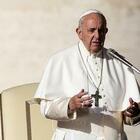 Papa Francesco ai sovranisti: «La Croce mai un simbolo politico da ostentare»