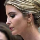 Ivanka Trump chiude la sua società di abbigliamento: troppi "paletti" sul marchio Ivanka Trump chiude la sua società di abbigliamento: troppi "paletti" sul marchio