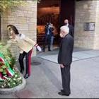 Mattarella depone corona di fiori per le vittime del Covid a Bergamo
