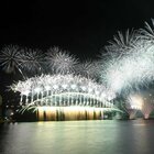 Festeggiamenti e fuochi d'artificio al porto di Sydney