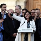 Elezioni in Francia, onda verde e astensione: Philippe trionfa a Le Havre, Hidalgo confermata a Parigi