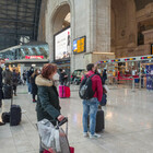 Treni, aerei, bus: boom di prenotazioni per la fuga da Milano