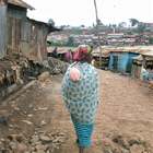 Il calvario delle donne povere in Africa, la prostituzione per far mangiare i figli