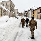 Terremoto, gelo e neve in Centro Italia. “Dove fuggiamo? Siamo intrappolati”