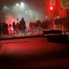 Il video degli scontri: spranghe e bastoni