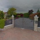 Treviso, sequestrata la villa della famiglia rom con conti milionari: sul cancello la scritta "vip"