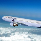 Bruxelles, atterraggio d'emergenza per volo diretto a Roma: «Sostanza sospetta nell'aria»