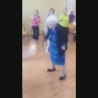 Super nonna balla la zumba