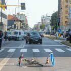 Ciclista investito a Milano: i soccorsi dopo l'incidente
