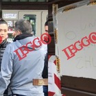 Roma, il cartello dopo la rapina al bar-tabaccheria Caffé Europeo a Cinecittà