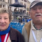 I fedeli in piazza San Marco alle 7: «Siamo emozionati»