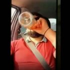 Beve whisky alla guida (in diretta Facebook) e si schianta a folle velocità a Sassari