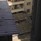 Studente cade dal settimo piano di un palazzo a Roma: è gravissimo