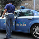 Bari, 44enne trovato morto. Potrebbe essere omicidio Bari, 44enne trovato morto. Potrebbe essere omicidio
