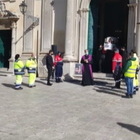 Palermo, funerali Roberta Siragusa: applausi all'uscita del feretro
