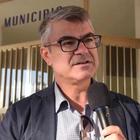 Il Comune non ha lo scuolabus, ci pensa il sindaco con la sua Panda Il Comune non ha lo scuolabus, ci pensa il sindaco con la sua Panda