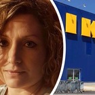 Ikea, mamma con figlio disabile licenziata perché non può lavorare alle 7 del mattino: i colleghi decidono di scioperare