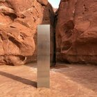 Opera d'arte o opera aliena? Misterioso monolite argentato trovato in un canyon americano