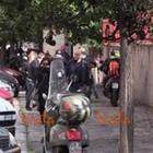 Funerali Luca Sacchi, gli amici sfilano con le moto davanti la chiesa