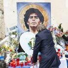 Bruno Conti ai Quartieri Spagnoli, omaggio commosso a Maradona